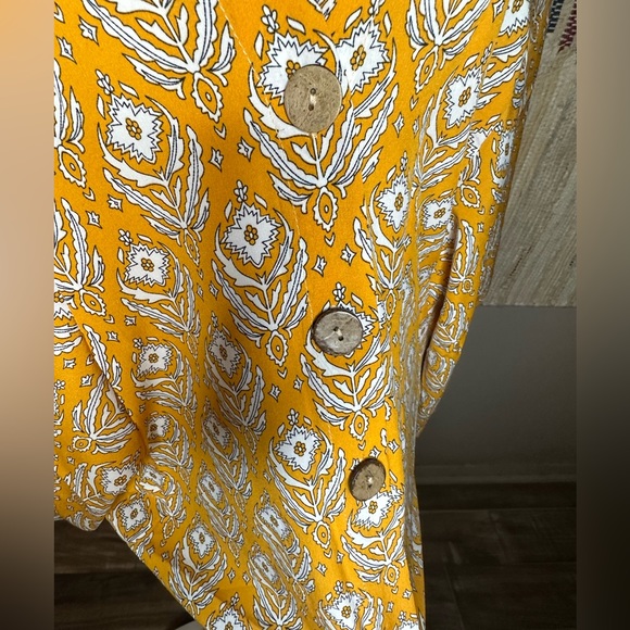 BNWT Do Everything In Love button-down top, Kimono sleeve, OSFM - Picture 5 of 7